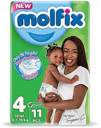 Molfix Day & Night Size 4 9-15 Kg 11 Pieces